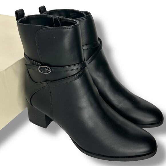 NEW Anne Klein Ankle Boots Size 6 Black Strapy buckle Sleeve Low Heel Lux NWT - Picture 1 of 12